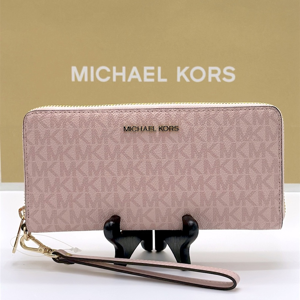 Michael Kors Blush Pink Logo Wristlet - Picture 2 of 5
